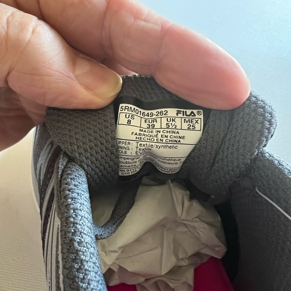 New in Box Fila Women’s Memory Superstride 3 Shoes Sneakers Size 8 - Picture 4 of 7